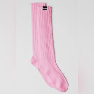 Alo Yoga Sweet Pink Scrunchy Socks Size Medium NWT Sold Out Color!